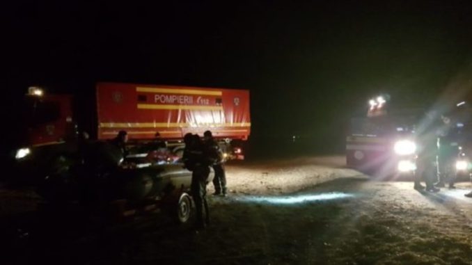 pompieri noapte inundatii