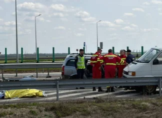 Accident mortal pe Autostrada Moldovei A7. Un bărbat și-a pierdut viața după un impact violent cu parapetul
