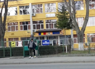 Rezultat excelent pentru eleva Ariana Aştefănoaia, de la CN „Dimitrie Cantemir” Onești, la un concurs naţional de matematică aplicată