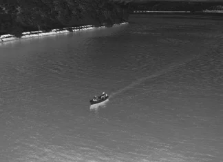 (FOTO) Nopți grele pentru braconieri piscicoli! Autoritățile au ridicat dronele cu termoviziune deasupra lacului Răcăciuni