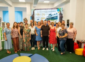 (FOTO) 25 de ani în casa culturii: Biblioteca „Radu Rosetti” din Onești marchează un moment important