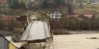 Pericol de inundații în 17 județe. Hidrologii au emis mai multe coduri galbene
