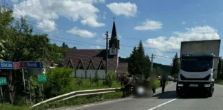 NEWS ALERT: (FOTO) Bărbat rănit după un accident cu căruța pe DN11 Onești – Bacău, la Sănduleni