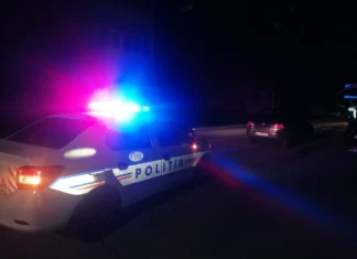 Scene de film într-o comună băcăuană: oprit de polițiști, a sărit din mașină și a fugit prin boscheți! Ce au aflat oamenii legii