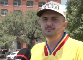 (FOTO) Oneșteanul care cucerește internetul din America. Andrei Tudor promovează România la Campionatul Mondial și recreează locuri celebre din istorie și filme