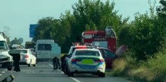 NEWS ALERT: (FOTO) Accident cu victime pe DN2-E85, în Vrancea. Trei mașini implicate. Circulația spre Adjud dinspre Focșani se desfășoară alternativ