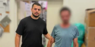 (FOTO) Polițist din Bacău, erou și în timpul liber. A prins un hoț după o urmărire pe stradă