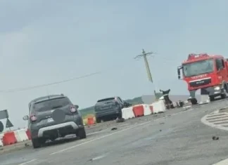 ULTIMA ORĂ: (FOTO) Accident cu trei răniți pe DN2-E85, în Vrancea. Ambulanța SMURD trimisă la intervenție a fost implicată într-un alt accident