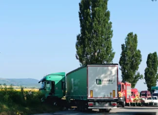 (FOTO) Accident pe DN2, în județul Bacău. Noi informații despre evenimentul de la Faraoani