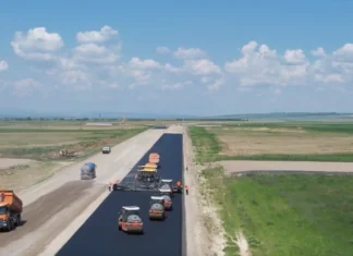 Incertitudine pentru Autostrada A7, la nord de Bacău. Expert: „Marea necunoscută rămâne tronsonul Bacău – Pașcani”. Ce autostrăzi din PNRR sunt deja pierdute