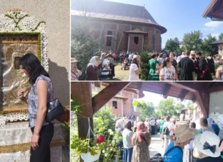 (FOTO) Icoana „Povățuitoarea” de la Mănăstirea Giurgeni a ajuns la Onești. Numeroși credincioși s-au adunat să se roage