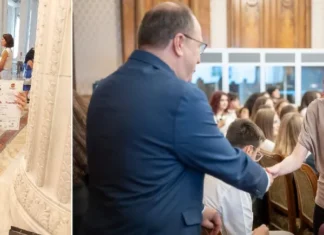 (FOTO) Alexandra Coroamă, absolventa de 10 a Colegiului „Dimitrie Cantemir” Onești, premiată la Gala Performanței Elevilor de la Palatul Parlamentului. Felicitată de ministrul oneștean al Educației, Mihai Dimian