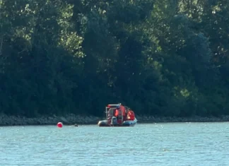 Adolescent de 16 ani, dispărut în râul Siret. Pompieri din Bacău, Vrancea și Galați participă la căutări