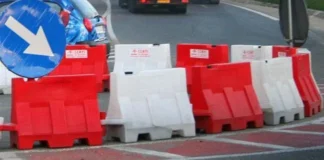 (FOTO) Un nou sens giratoriu apare în Onești, într-una dintre cele mai aglomerate intersecții