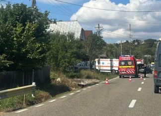 NEWS ALERT: (FOTO) Accident rutier pe DN2G, între Moinești și Bacău. Intervenție de urgență la Scorțeni