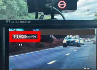 (FOTO) Șoferiță prinsă cu 163 km/h pe DN11A, între Onești și Adjud. A „confundat” DN11A cu autostrada A7