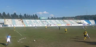 NEWS ALERT: (FOTO) FC Onești, victorie cu 5-1 în derby-ul cu CS Dofteana, în Liga 4. „Alb-albaştrii” continuă perfect în campionatul județean. Gauss Bacău, succes cu 20-2!