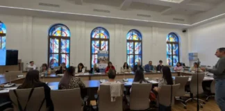 200 de copii cu dizabilități din Bacău și Onești, incluși într-un nou proiect de sprijin. Se folosesc inclusiv inteligența artificială și realitatea virtuală