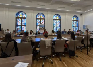 200 de copii cu dizabilități din Bacău și Onești, incluși într-un nou proiect de sprijin. Se folosesc inclusiv inteligența artificială și realitatea virtuală