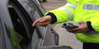 Șofer din Hemeiuș, prins băut la volan pe strada Mioriței din Bacău. Etilotestul a indicat 1,58 mg/l