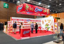 (FOTO) Gustul de la Onești cucerește Parisul! Compania Croco, prezentă la cel mai mare salon alimentar din lume – SIAL