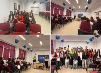 (FOTO) Lecție de educație financiară la Târgu Ocna: elevii au discutat despre bani, impulsuri și alegeri. De ce cumpărăm lucruri de care nu avem nevoie