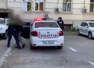 Doi proxeneți au fost arestați preventiv la Bacău! Își transportau victimele prin trei județe și trăiau de pe urma exploatării lor