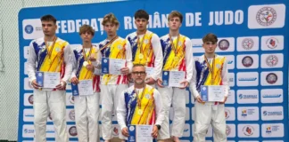 (FOTO) Echipa de judo U18 a CSM Bacău a devenit campioană națională! Tinerii judoka băcăuani au cucerit aurul după o evoluție impresionantă