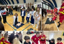 (FOTO) Aproape 900 de tineri din Bacău au învățat să salveze vieți. Unde sunt amplasate defibrilatoarele publice din oraș