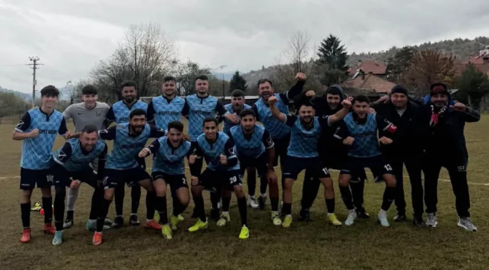 Fotbal, Liga 4: (FOTO) Măgura Cașin continuă seria rezultatelor bune: Victorie clară în deplasare. Gloria Zemeș a realizat scorul etapei! Vezi rezultatele complete și clasamentul la zi