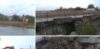 (FOTO) Încă un pod din județul Bacău stă să cadă. Ce spun autoritățile după ce o bucată din structură a luat-o la vale