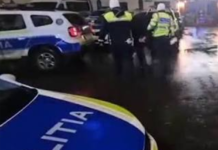 Șofer de 32 de ani, prins „rachetă” la volan, într-o comună băcăuană: A coborât de pe scaunul mașinii și a urcat direct în autospeciala Poliției
