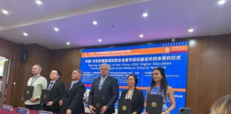 Prof dr Adrian Cotîrleț, participant la un important forum internațional de cooperare medicale și academică în China