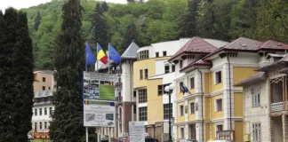 ULTIMA ORĂ: Percheziții la Primăria Slănic Moldova. Ancheta ar viza un contract de lucrări
